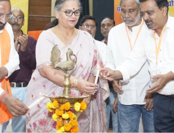 समिति के पहले ‘स्थापना दिवस’ पर सूचना निदेशक विशाल सिंह का वादा,पत्रकारों की समस्याएं होंगी दूर